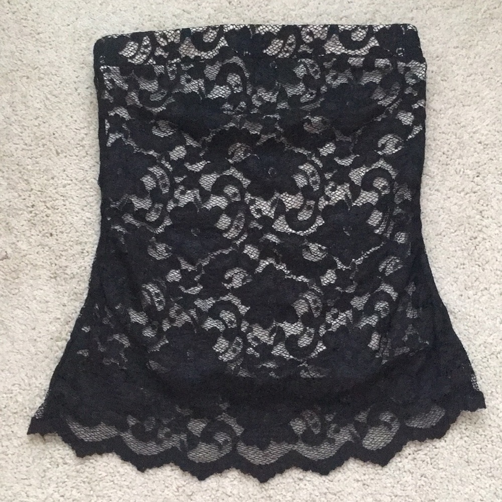 Lace strapless top